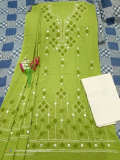গুজরাটি হ্যান্ড এমব্রয়ডারী থ্রি- পিছ