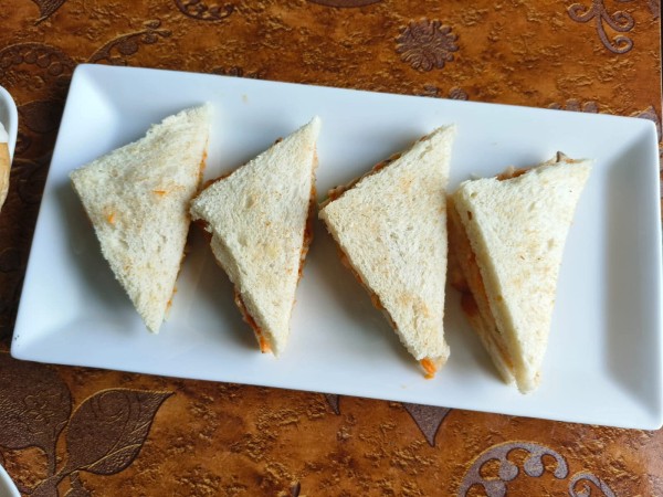 ফিশ স্যান্ডউইচ