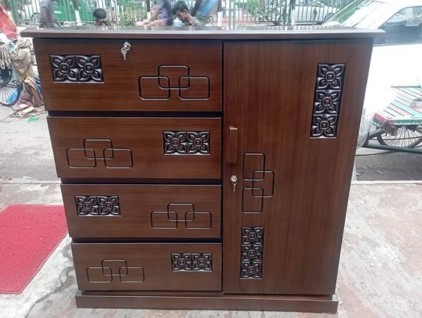 ওয়ার ড্রব