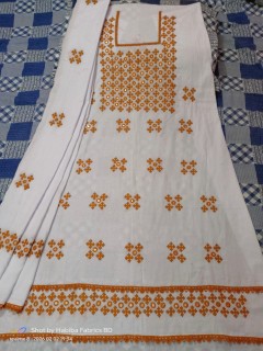 গুজরাটি হ্যান্ড এমব্রয়ডারী থ্রি- পিছ