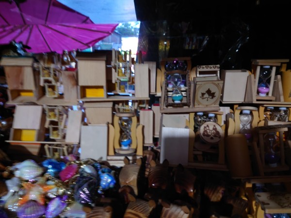 কাঠের খেলনা ও শো পিস