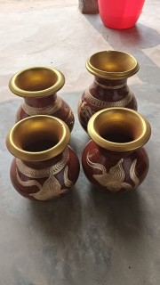 মাটির পানি রাখার কলস