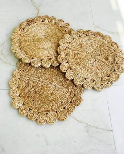 পাটের তৈরি টেবিল ম্যাট