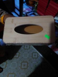 টিস্যু বক্স